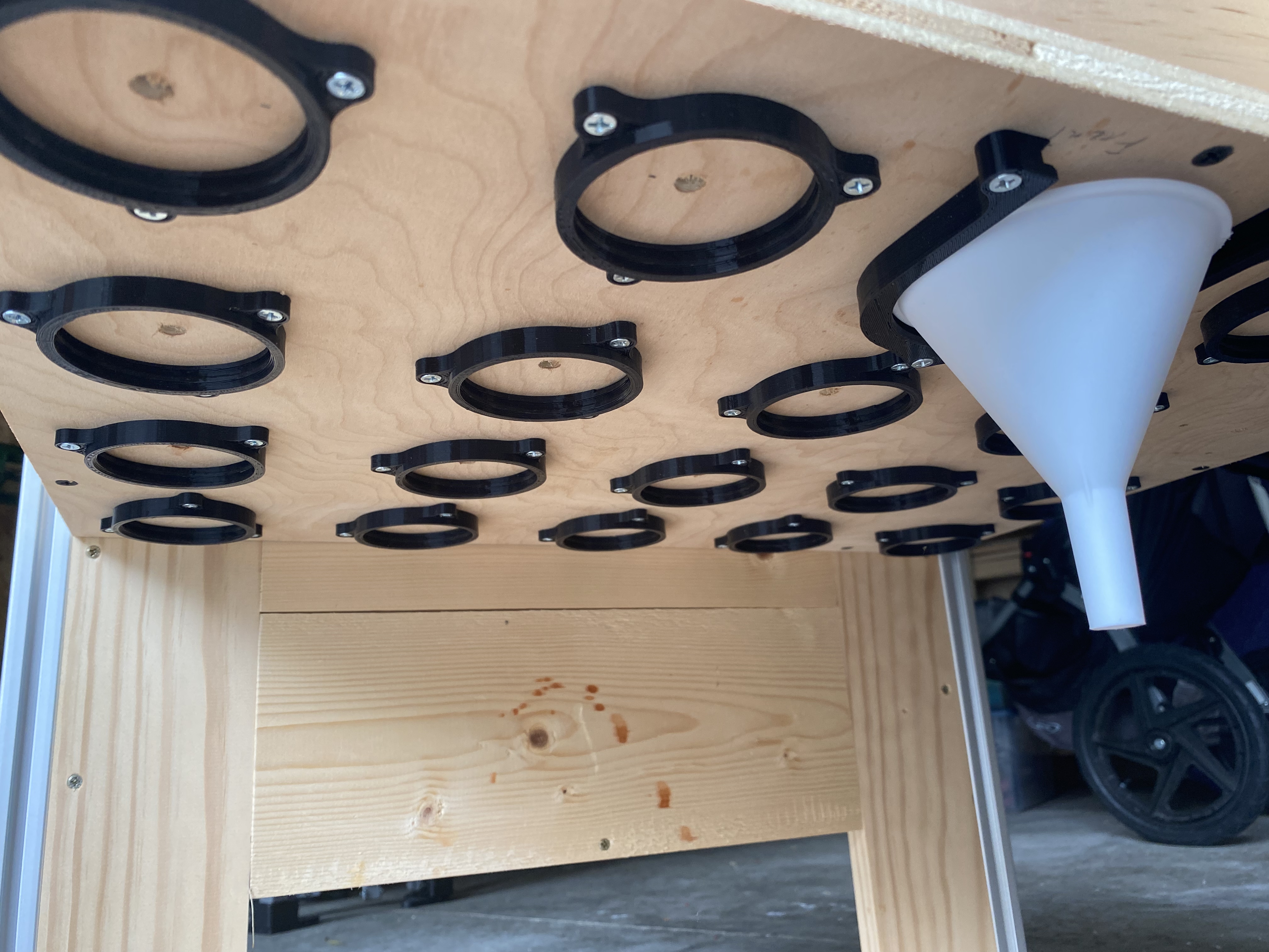 Barbot v1 Screw Bottle Holders